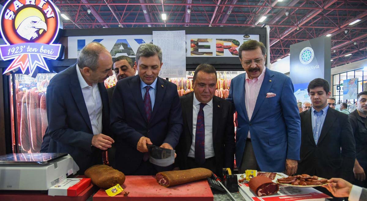 12 inci Yöresel Ürünler Fuarı Antalyada Başladı 05