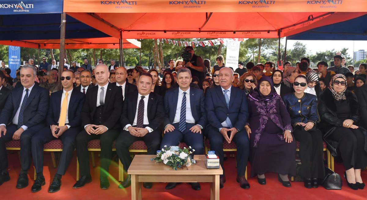 Hedefimiz Antalyada İkili Eğitimi Tarihe Gömmek 01