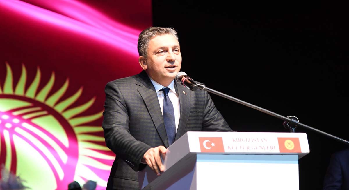 Tanrı Dağlarından Toroslara Kardeşlik Türküleri Yankılandı 01