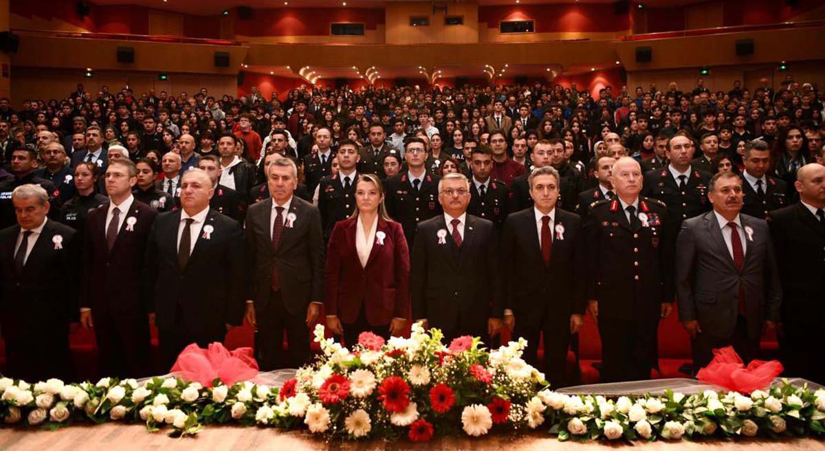 İstiklal Marşının Kabulünün 102nci Yılı Kutlandı 01