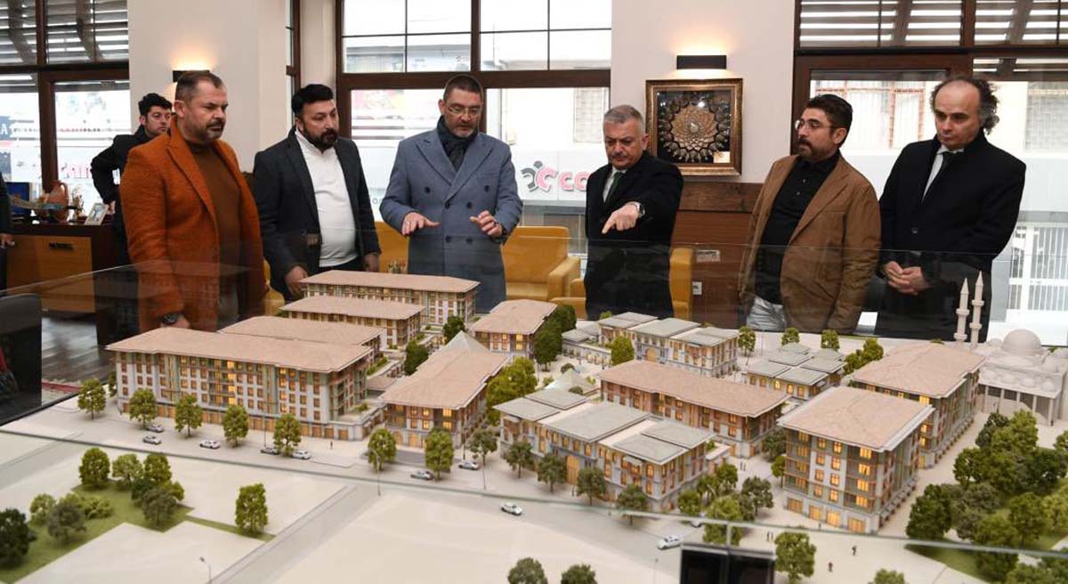 Vali Yazıcı Şefika Şevket Emel Emekliler Merkezinin Açılış Törenine Katıldı 07