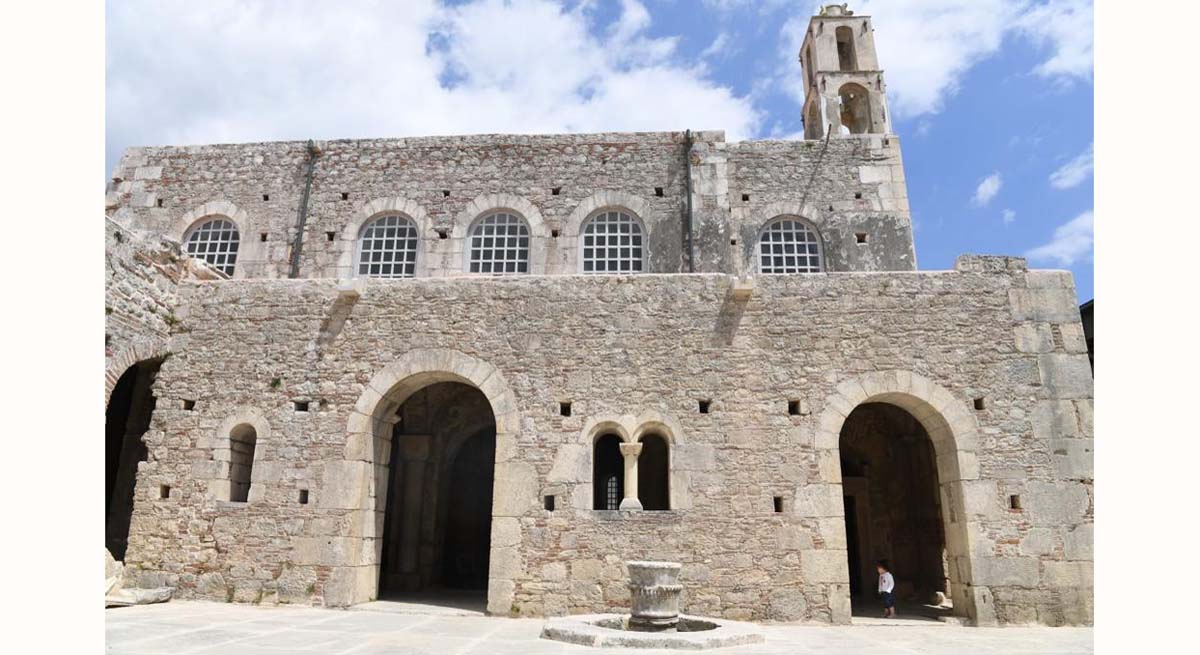 Vali Yazıcı İle Bakan Ersoy Aziz Nikolaos Anıt Müzesini Ziyaret Etti 06