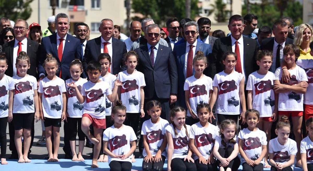 19 Mayıs Atatürkü Anma Gençlik Ve Spor Bayramı Coşkuyla Kutlandı 02
