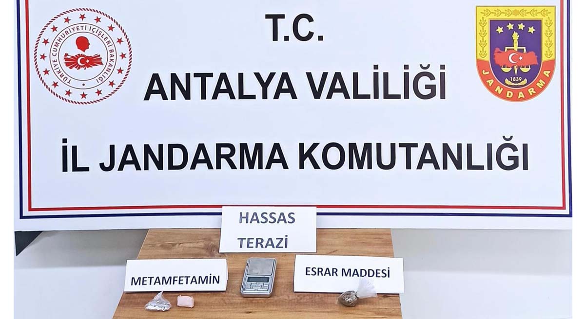 Jandarma Ekipleri Dur Durak Bilmeden Uyuşturucu Operasyonlarına Devam Ediyor 02