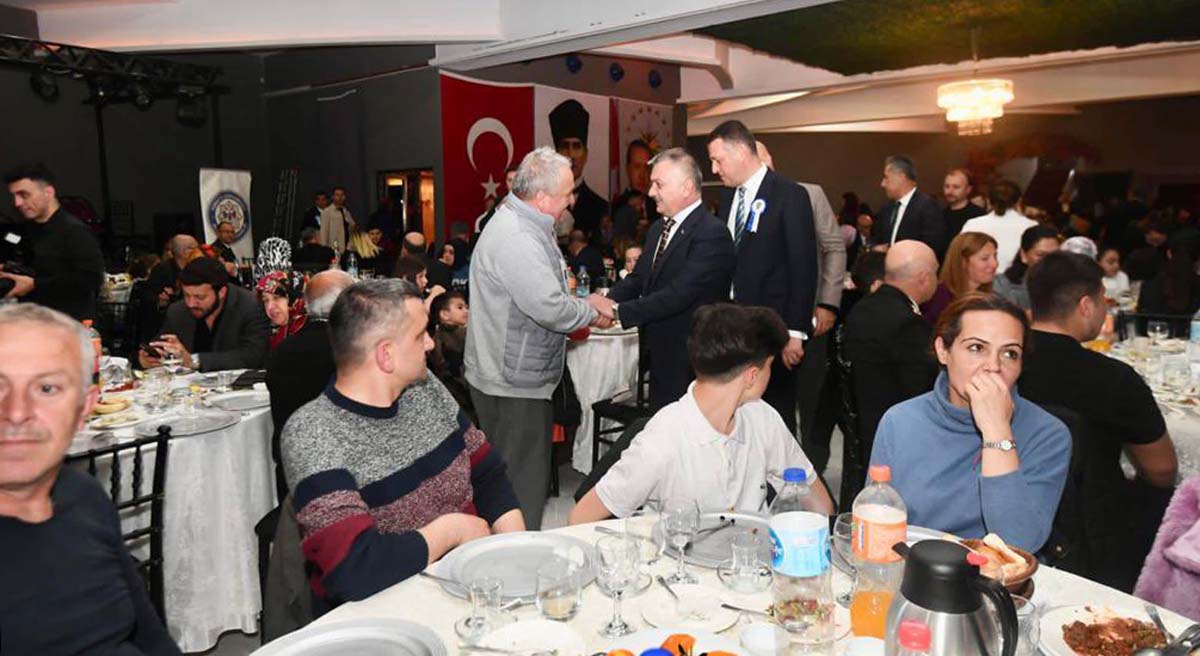 Bu Cennet Vatanın Bir Santimetre Karesini Dahi Kimseye Vermeyiz 05