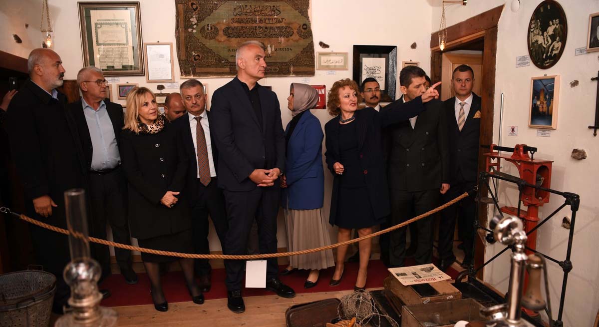 Vali Yazıcı Ve Bakan Ersoy İbradıyı Ziyaret Etti 08