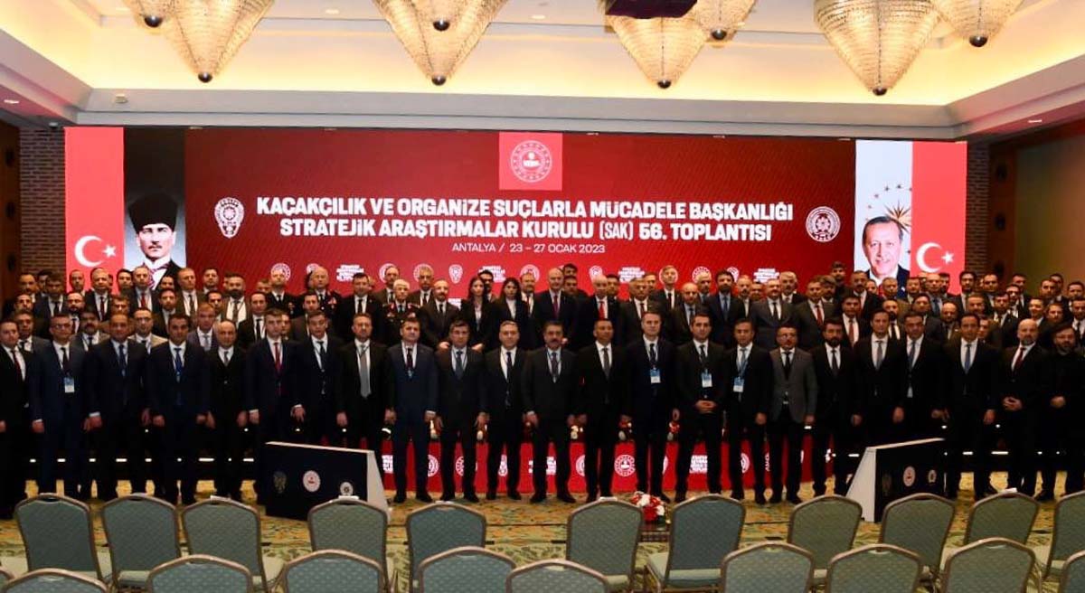 Şehrimizin Güvenliği Noktasında El Birliğiyle Çalışmalarımızı Yürütüyoruz 08