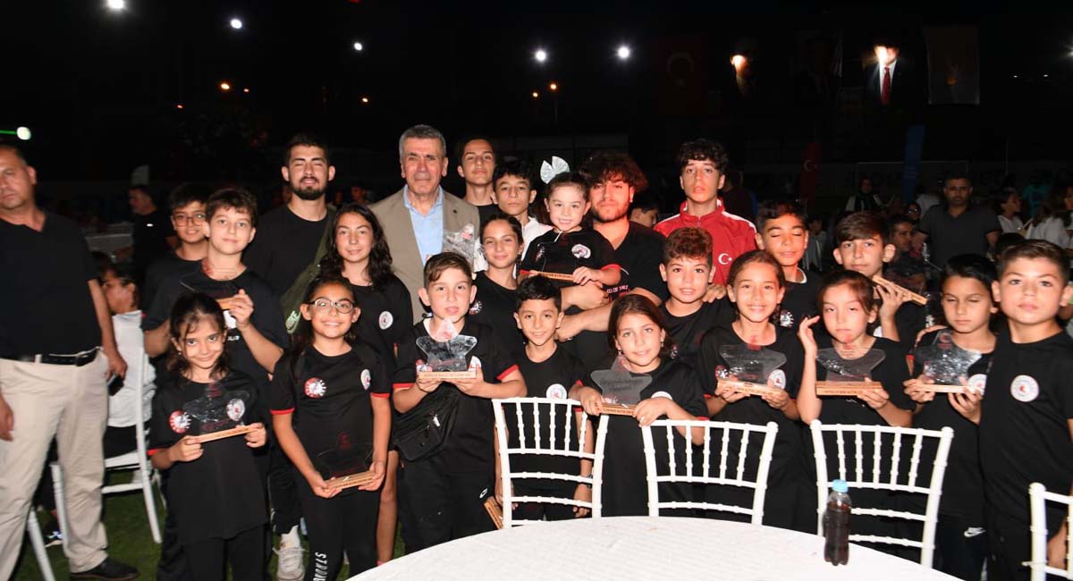 10 Antalya’nın Altın Çocukları Ödüllendirildi