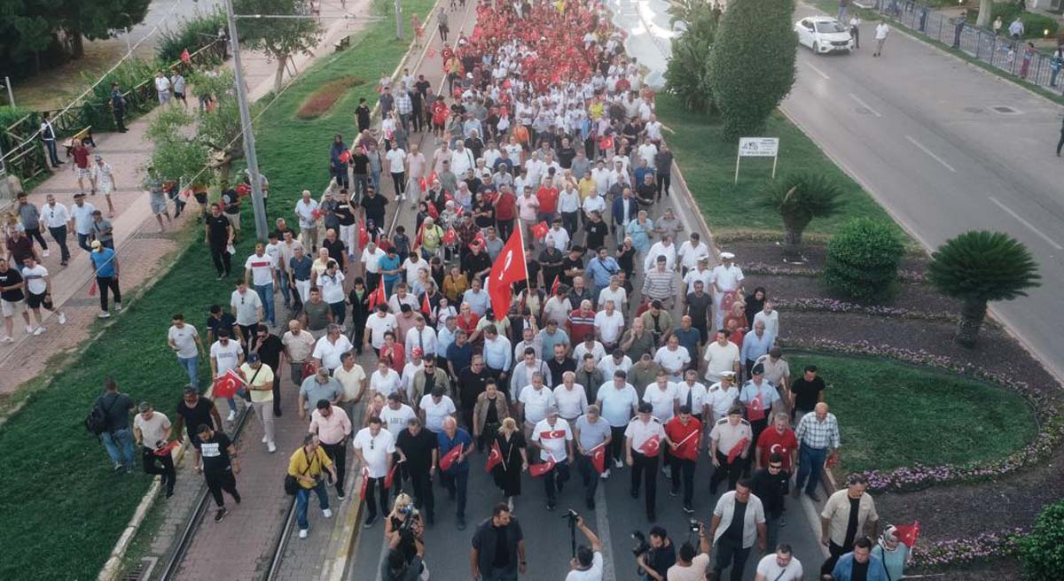 Büyük Ve Güçlü Türkiyenin Yarınlarını 15 Temmuz Ruhuyla İnşa Edeceğiz 02