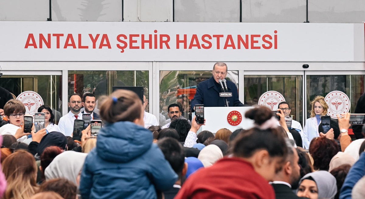 Antalya Dev Bir Eserle Daha Tanıştı 01