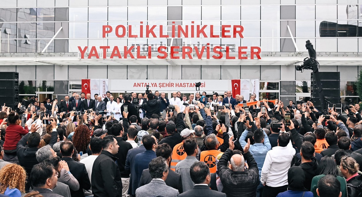 Antalya Dev Bir Eserle Daha Tanıştı 02