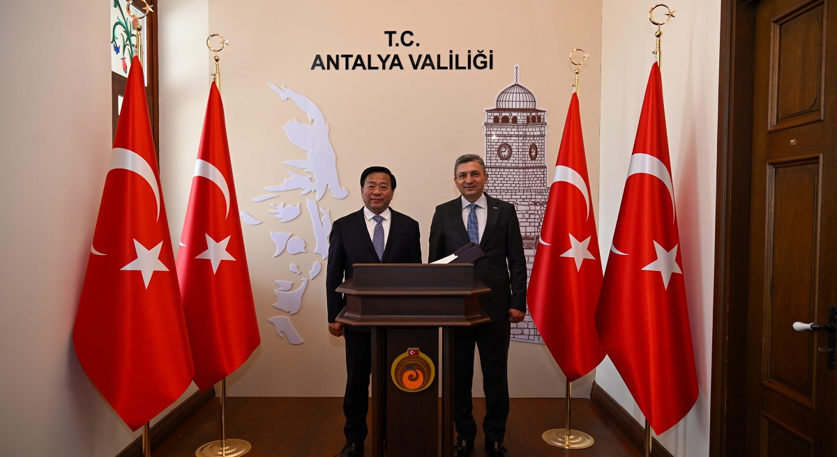 Anhui den Antalya ya Dostluk Köprüsü Kuruluyor 01