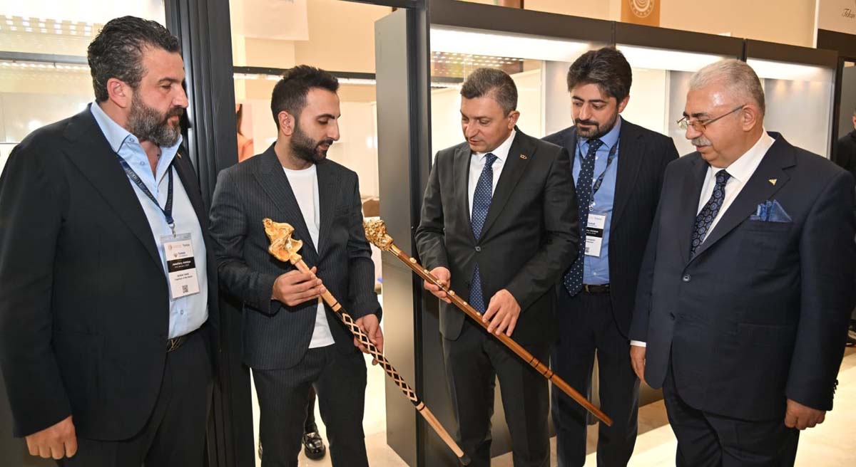 Mücevher Tutkunları Türkiyenin Vitrini Antalyada Buluşuyor 02