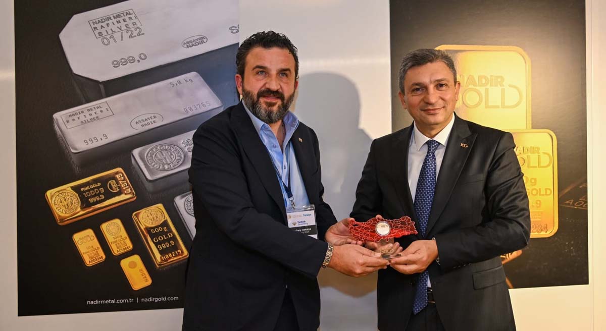 Mücevher Tutkunları Türkiyenin Vitrini Antalyada Buluşuyor 03