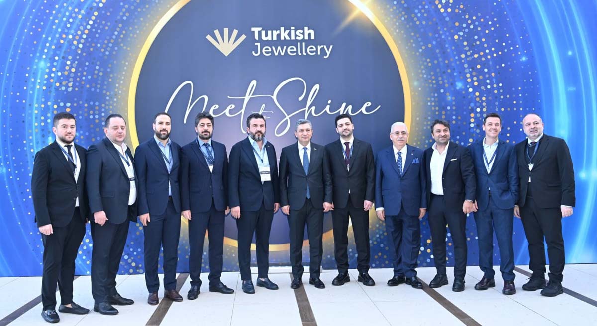 Mücevher Tutkunları Türkiyenin Vitrini Antalyada Buluşuyor 04