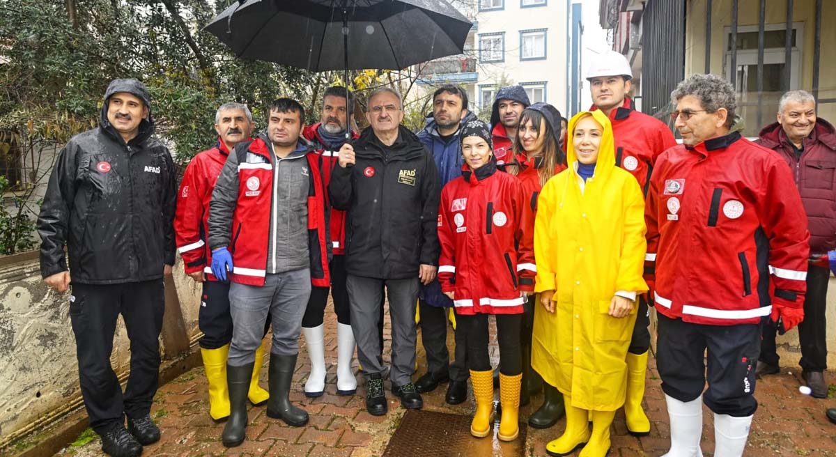 AFAD Gönüllüleri Antalyada İşbaşında 03