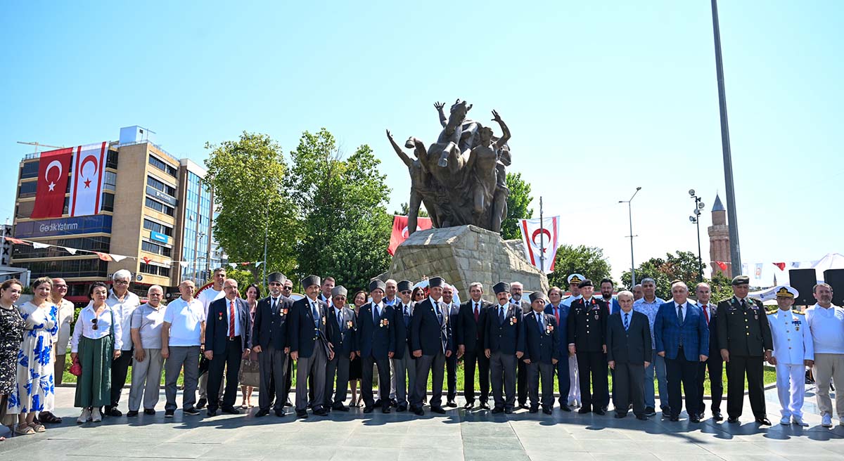 Yavru Vatanın  50 Yaşı Antalyada Coşkuyla Kutlandı04