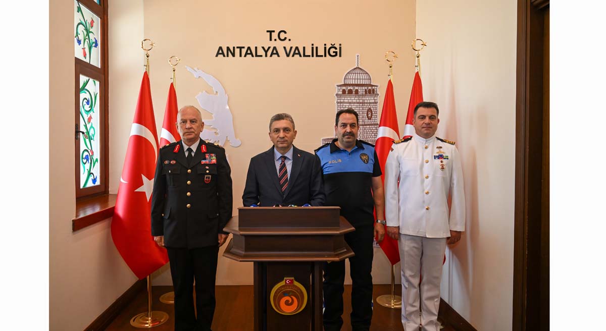 Antalyanın Huzuru Güvenlik Ve Asayiş Bilgilendirme Toplantısı 