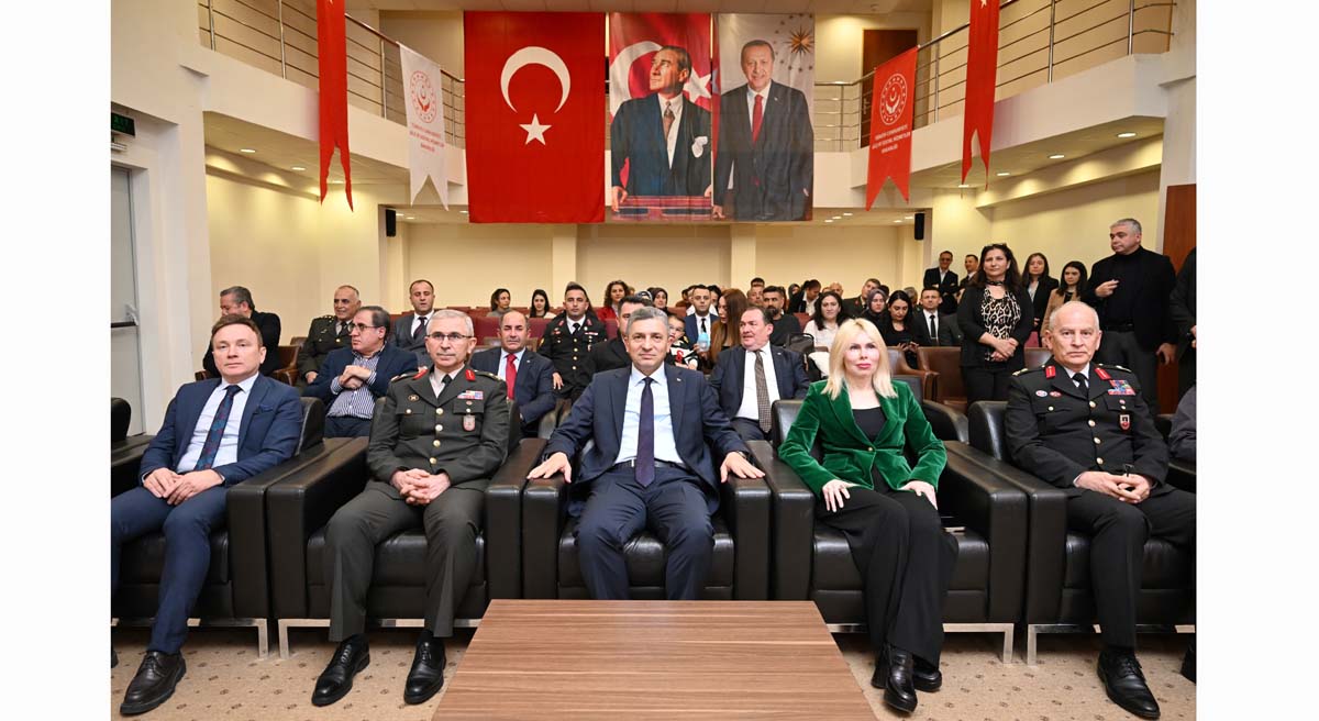 Devlet Övünç Madalyası ve Berat Tevcih Töreni 01
