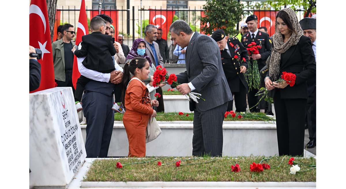 Şehitlerimiz Dualarla Anıldı  03