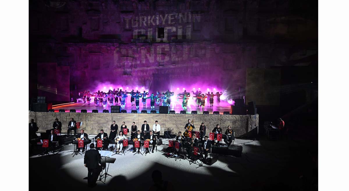 19 Mayıs Atatürk ü Anma Gençlik ve Spor Bayramı Coşkuyla Kutlandı 01