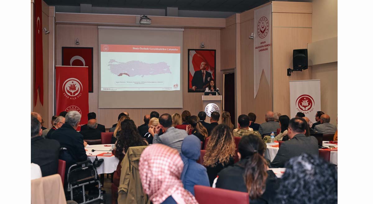 Ailenin Korunması Ve Güçlendirilmesi İl Eylem Planı Çalıştayı  04