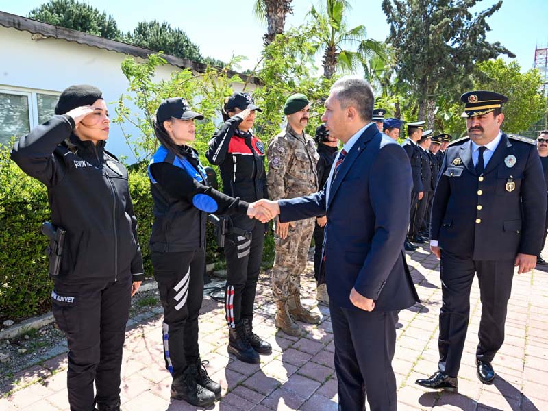 Vali Şahin: Türk Polisi, Geleceğe Umutla Bakmamızın Güvencesidir