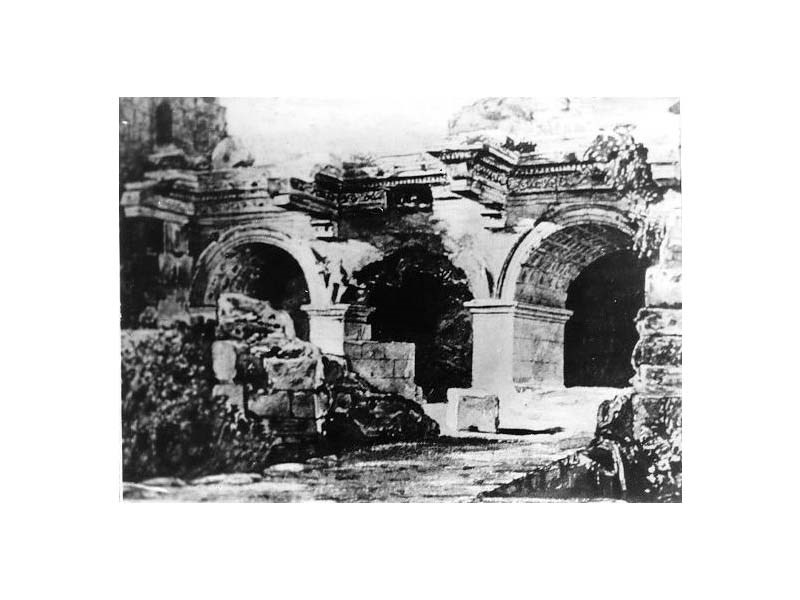 Üç Kapılar